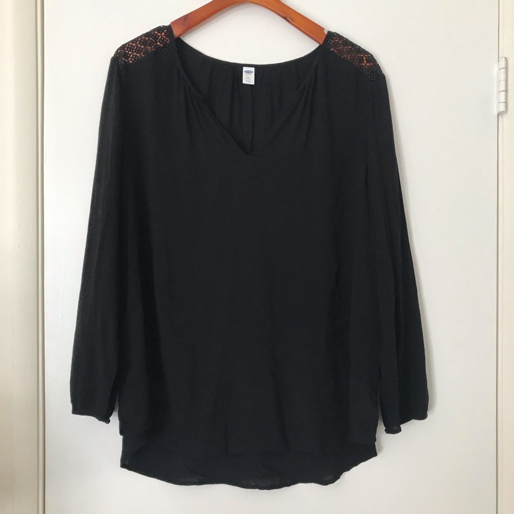 Old Navy top